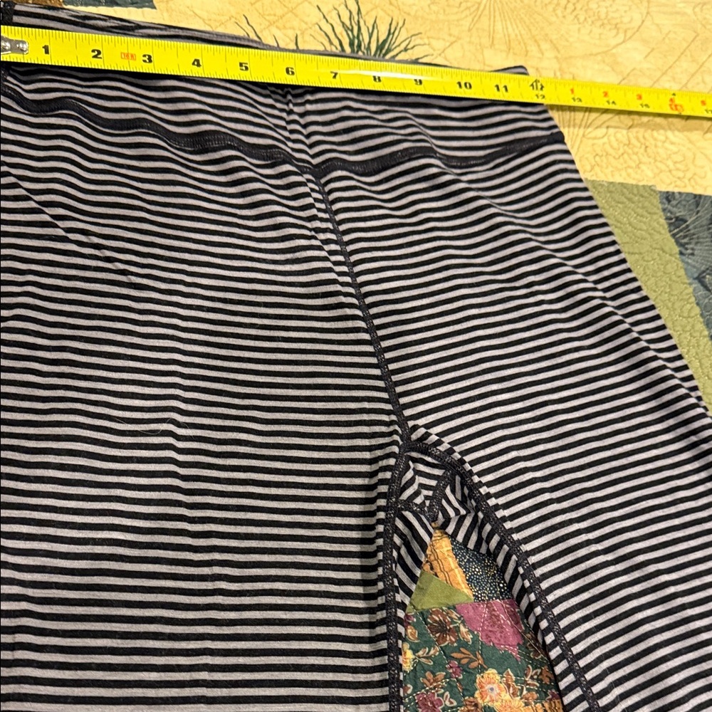 Striped black/gray women’s lightweight base layer
